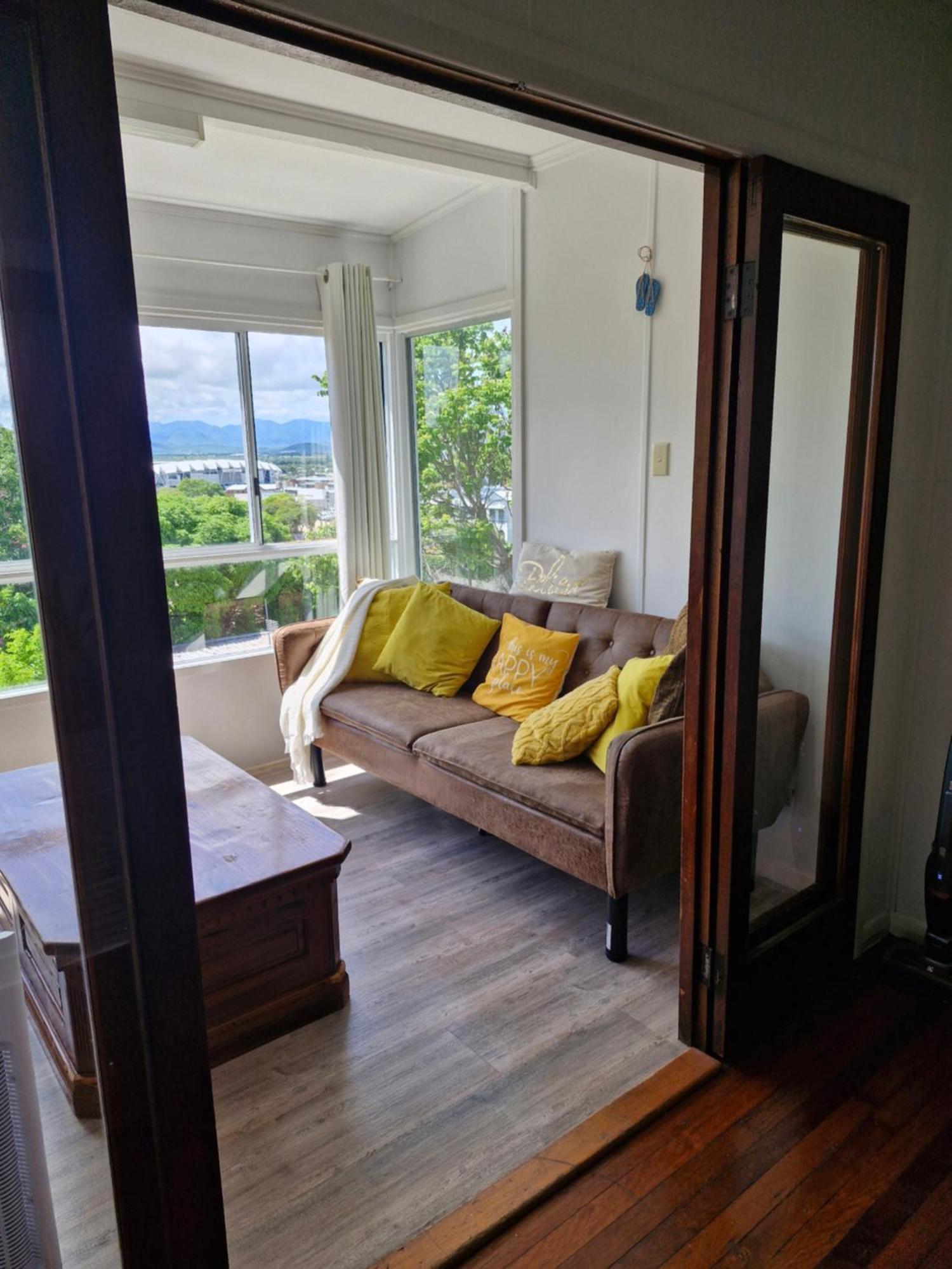 Holiday home 3 Bdrm In Heart Townsville