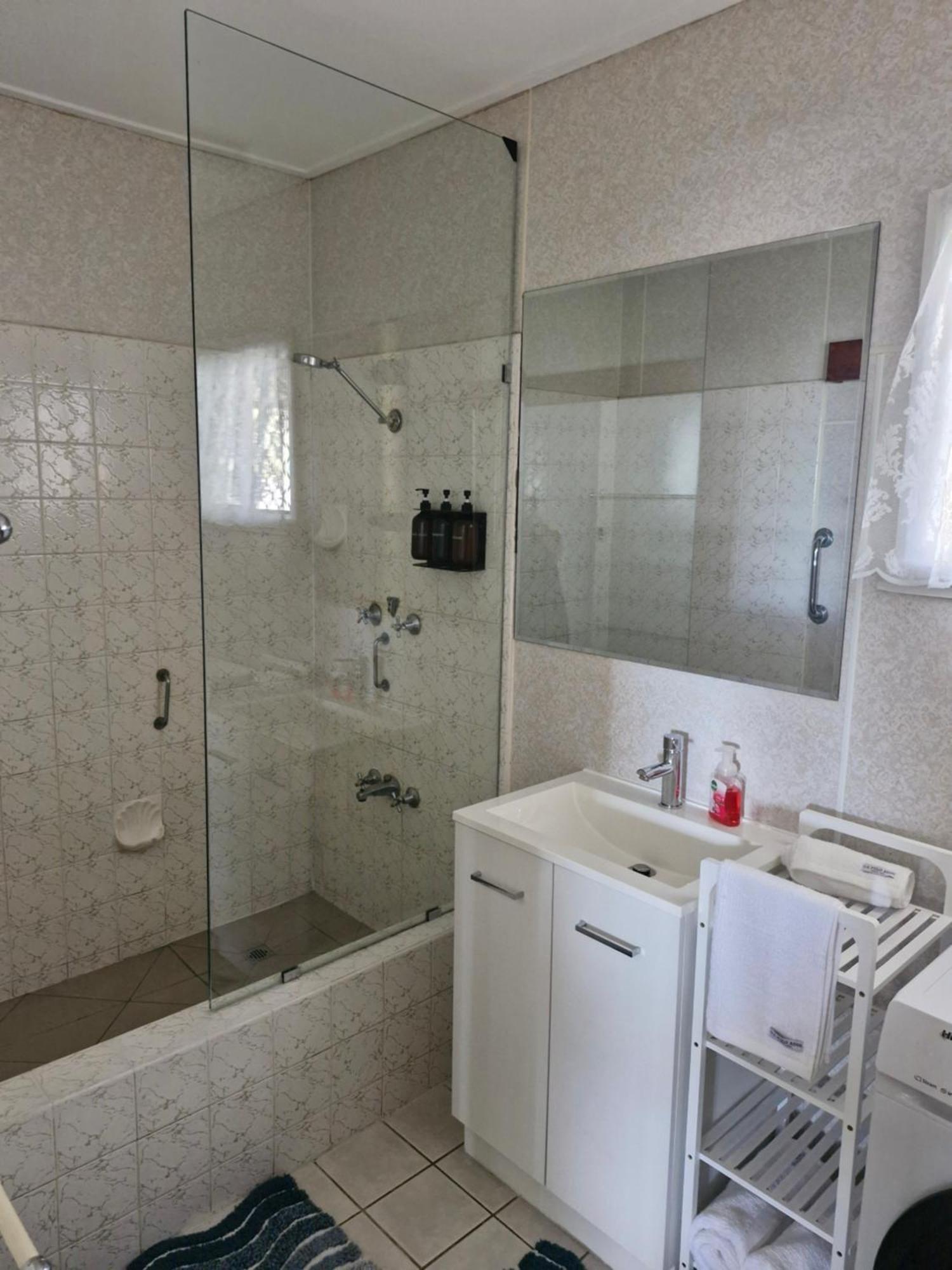 3 Bdrm In Heart Holiday home Townsville